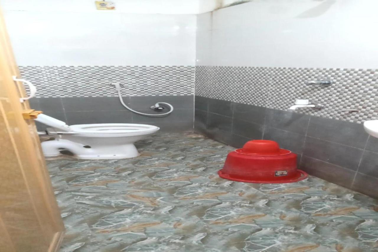 Hotel Goroomgo Glory 3*